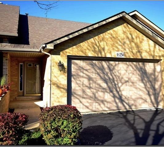 9S234 Clarenbrook Ct. #12, Willowbrook, IL 60527