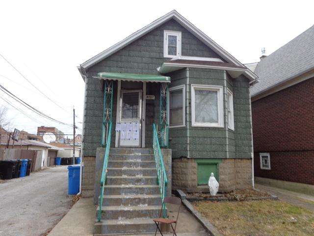 9717 S Exchange Ave., Chicago, IL 60617