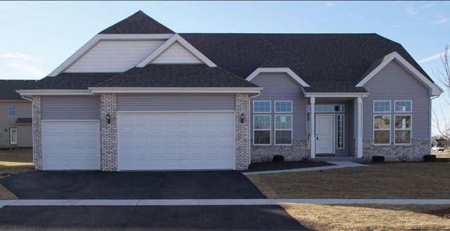 1925 Constitution St., Sycamore, IL 60178