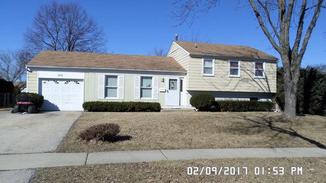 410 N Braintree Dr., Schaumburg, IL 60194