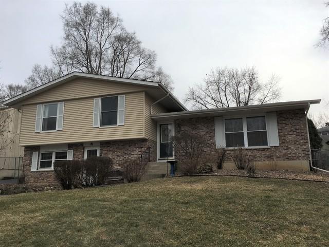 314 Plum St., Lake In The Hills, IL 60156