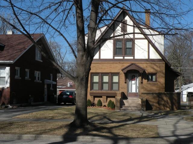 957 Oneida St., Joliet, IL 60435