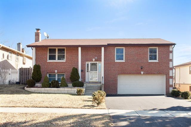 949 N Neva Ave., Addison, IL 60101