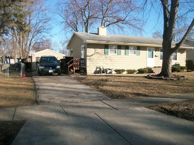 1833 Ivy Ln., Aurora, IL 60506