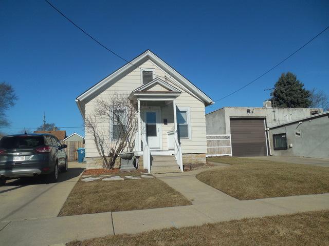 837 Oliver Ave., Aurora, IL 60506