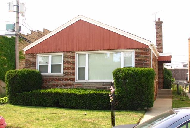 2415 W Sherwin Ave., Chicago, IL 60645