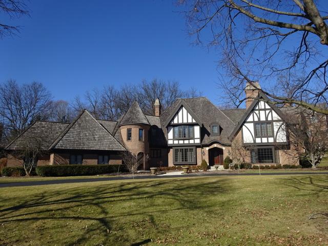 610 Fox Glen Dr., St. Charles, IL 60174