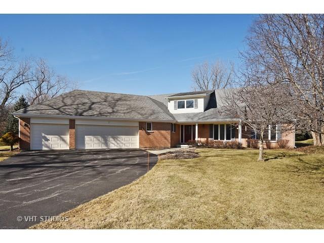 7 Washitay Ave., Hawthorn Woods, IL 60047
