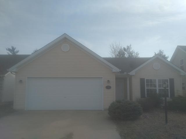 707 Doisy Ln., Champaign, IL 61822