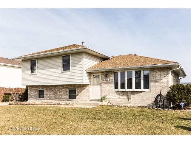 2108 Cumberland Dr., Plainfield, IL 60586
