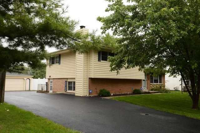 10938 Liberty Grove Dr., Willow Springs, IL 60480
