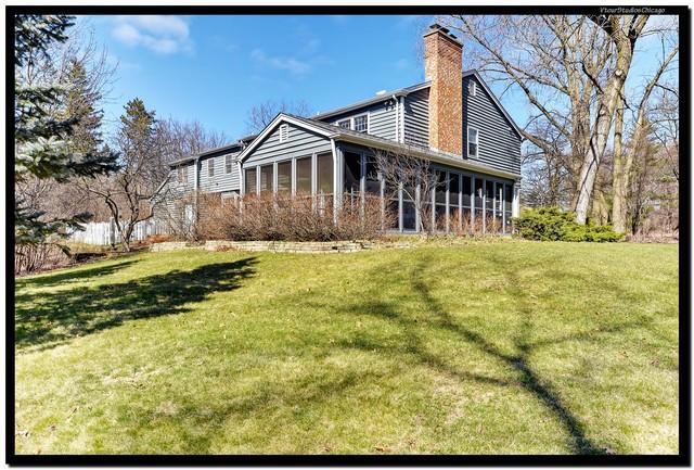 219 Beaumont Ln., Barrington, IL 60010