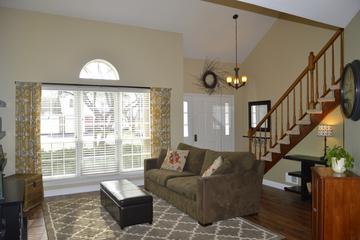 4079 N Newport Ln., Arlington Heights, IL 60004