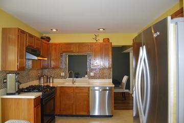4079 N Newport Ln., Arlington Heights, IL 60004