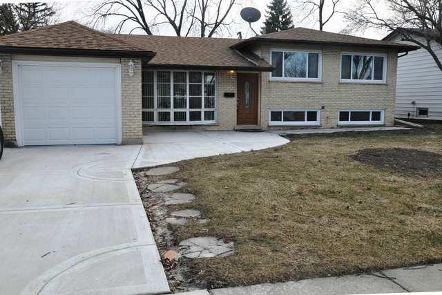 749 Debra Dr., Des Plaines, IL 60016