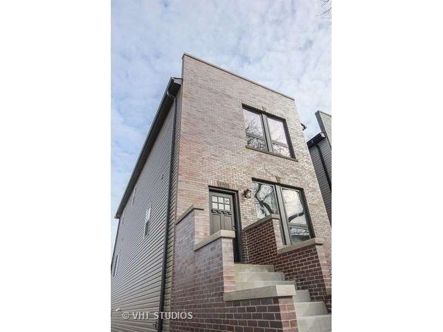 4551 S Calumet Ave., Chicago, IL 60653