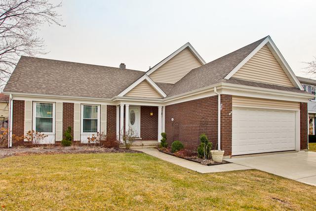 211 Crabtree Ln., Vernon Hills, IL 60061