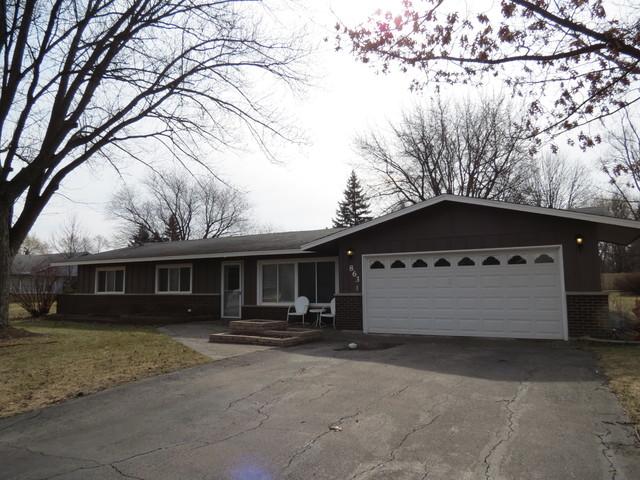 863 Bryn Mawr Ave., Bartlett, IL 60103