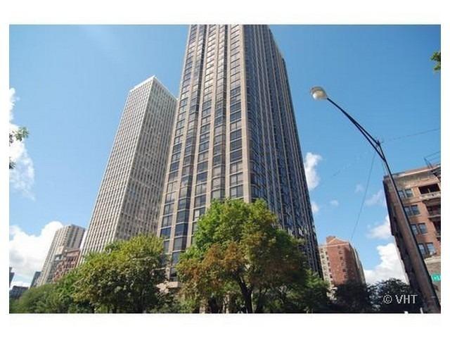 2650 N Lakeview Ave. #1704, Chicago, IL 60614