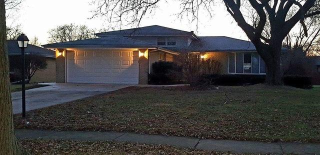 9S162 Cumnor Rd., Downers Grove, IL 60516