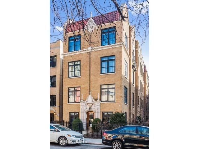 537 W Roscoe St. #1N, Chicago, IL 60657