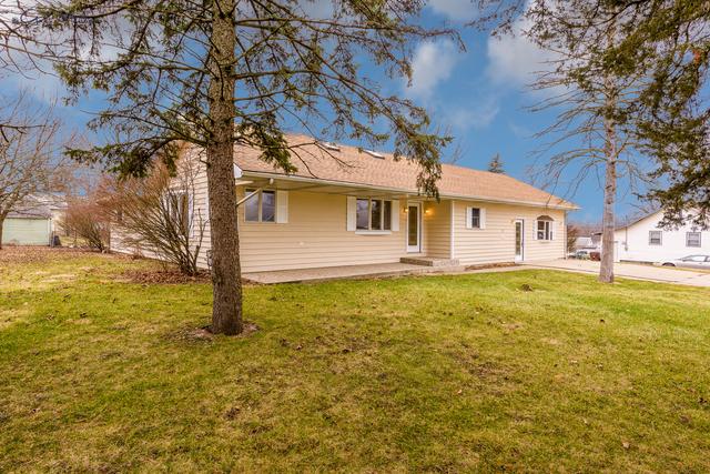 221 Barr Elms Ave., Joliet, IL 60433
