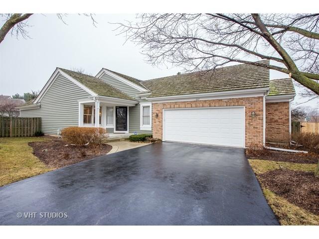 407 Park Barrington Dr., Barrington, IL 60010