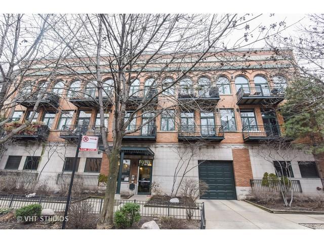 920 W Sheridan Rd. #203, Chicago, IL 60613