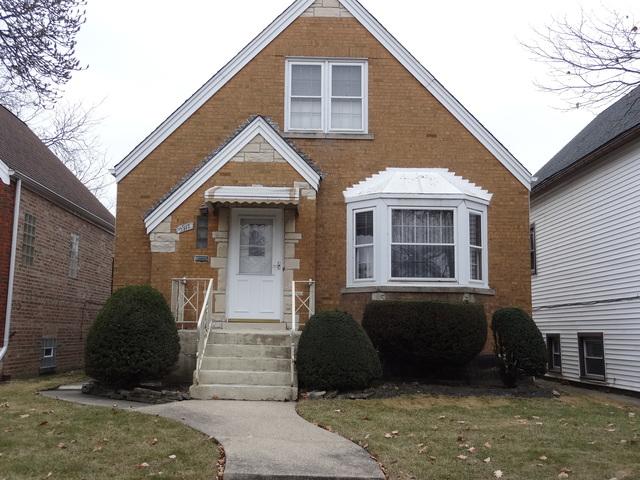 5917 W Roscoe St., Chicago, IL 60634