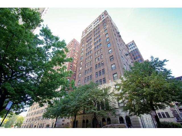 415 W Aldine St. #2D, Chicago, IL 60657