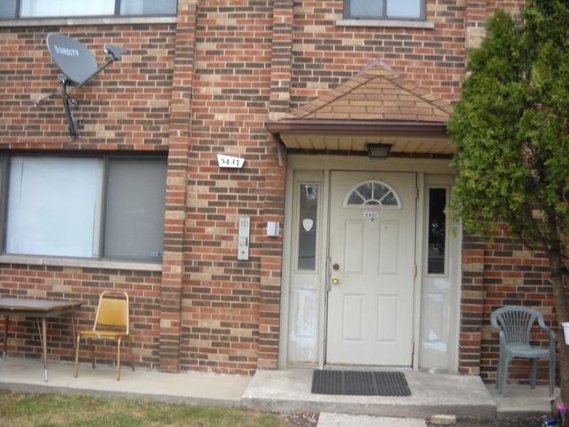 5437 S Elsdon Ave. #2S, Chicago, IL 60632