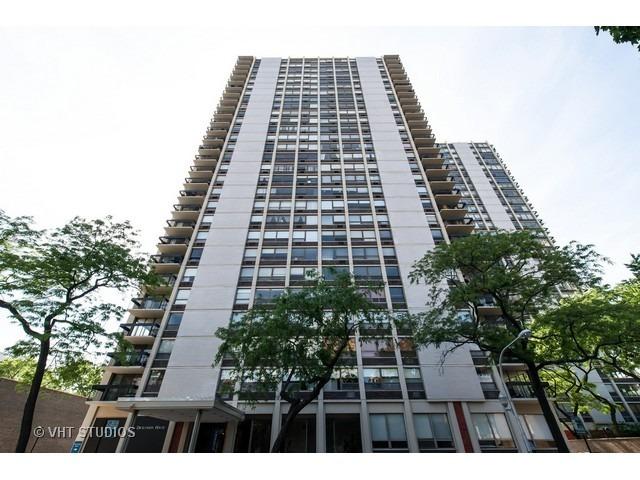 1355 N Sandburg Ter. #1905, Chicago, IL 60610