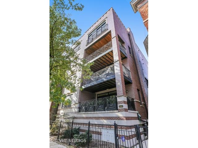 2446 N Racine Ave. #1F, Chicago, IL 60614