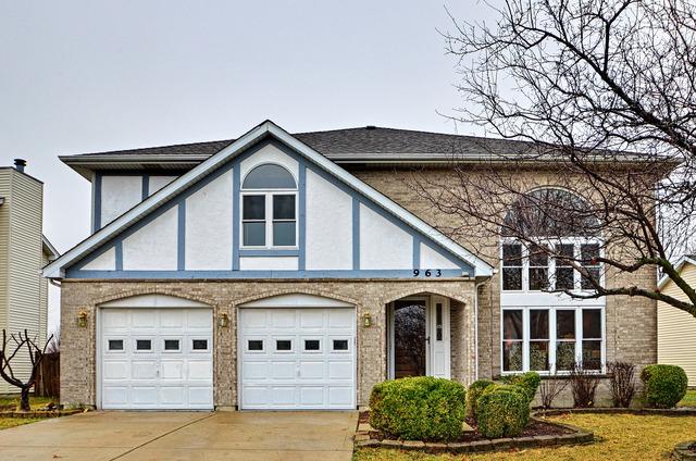 963 Campbell Dr., Naperville, IL 60563
