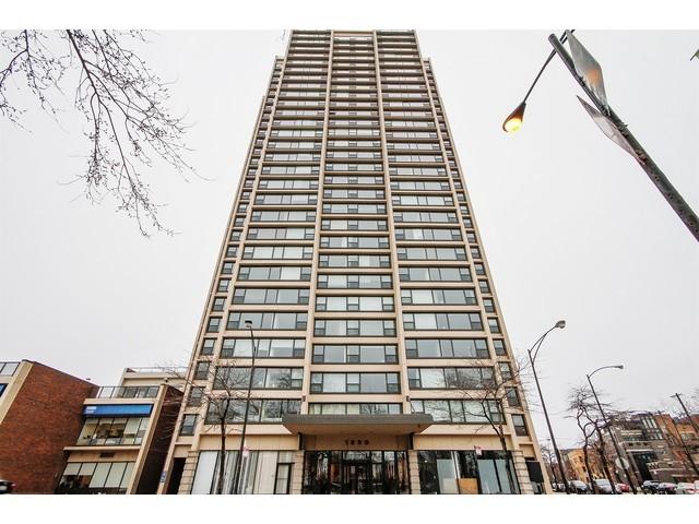1850 N Clark St. #1002, Chicago, IL 60614