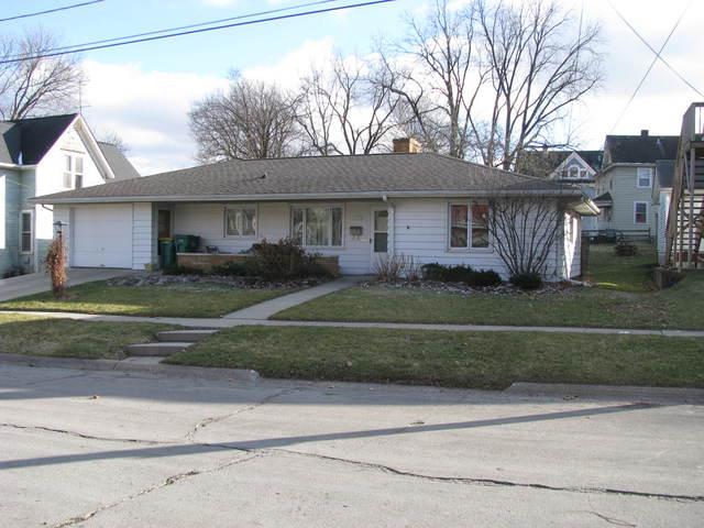 620 Loomis St., Sycamore, IL 60178