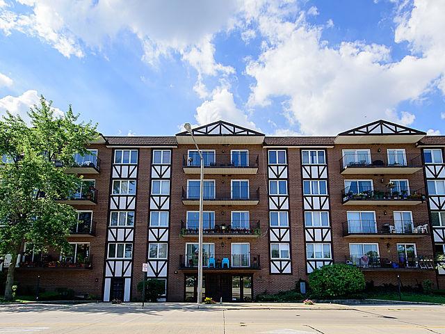 5935 Lincoln Ave. #503, Morton Grove, IL 60053
