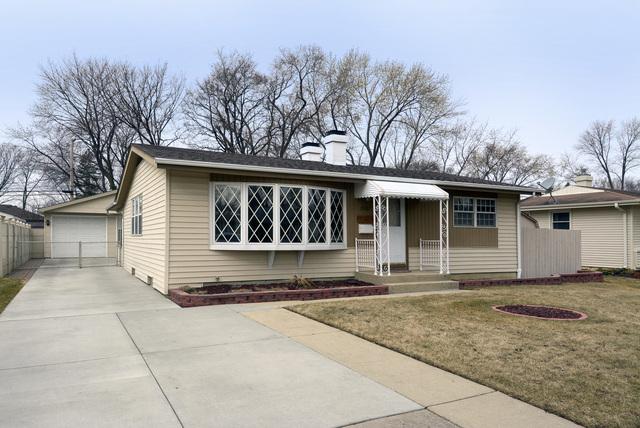 3907 Eagle Ln., Rolling Meadows, IL 60008