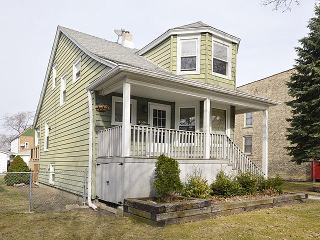 3306 W Warner Ave., Chicago, IL 60618