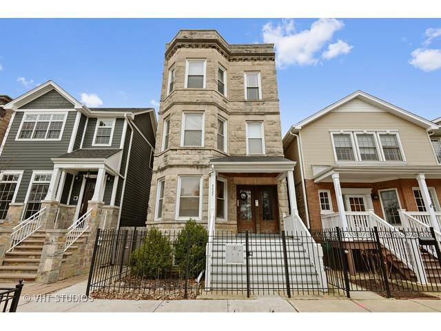 2227 W School St. #1, Chicago, IL 60618