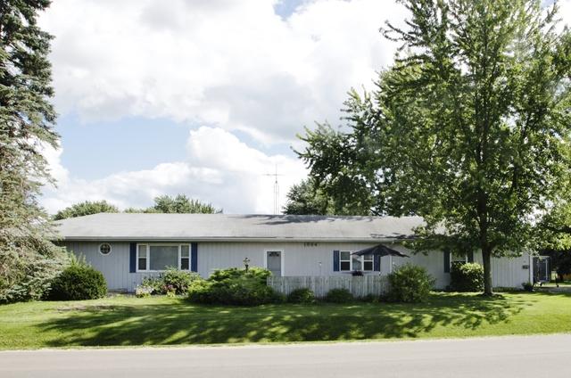 1864 Suzy St., Lake Holiday, IL 60548