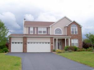 2800 Mcduffee Cir., North Aurora, IL 60542