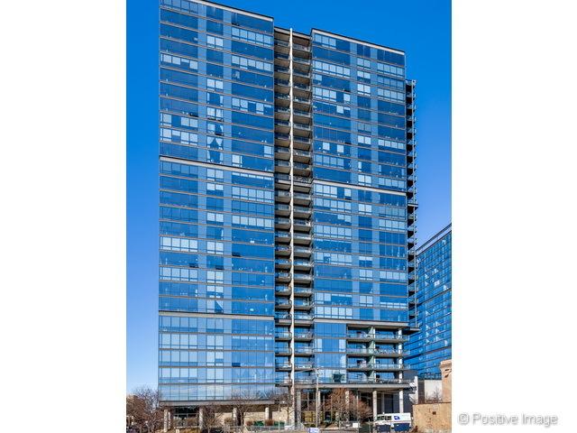 860 W Blackhawk St. #2202, Chicago, IL 60622
