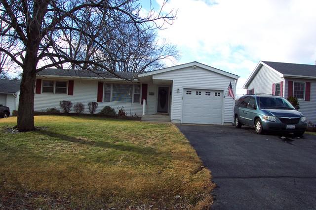 5405 N Highland Dr., Mchenry, IL 60050