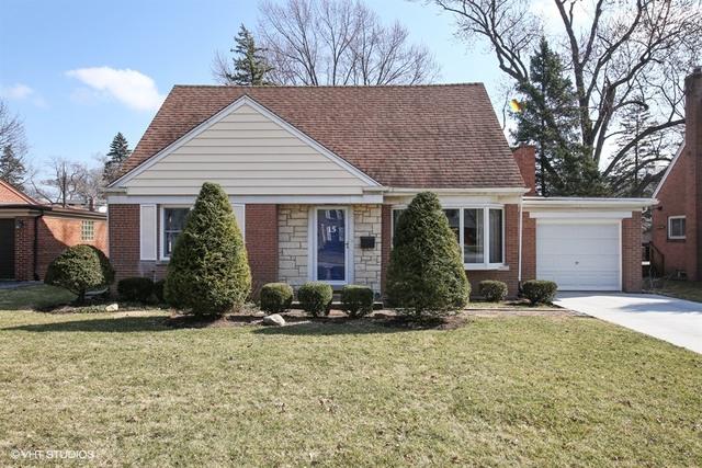 15 Mohawk Dr., Clarendon Hills, IL 60514