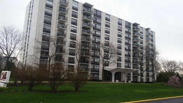 9001 W Golf Rd. #4B, Des Plaines, IL 60016