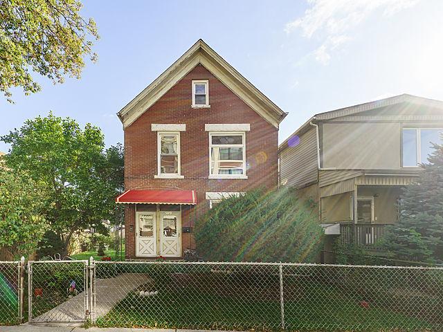 2731 N Maplewood Ave., Chicago, IL 60647