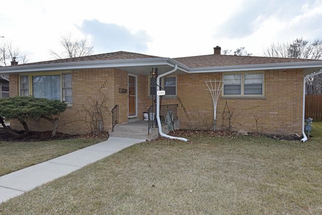 2240 N Jackson St., Waukegan, IL 60087