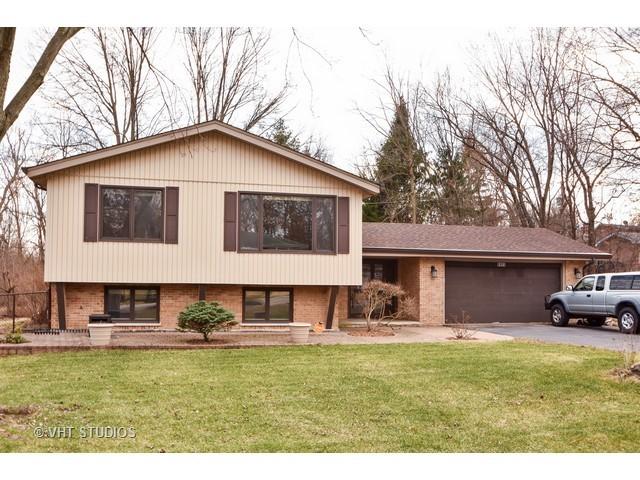 8905 W 101st Pl., Palos Hills, IL 60465
