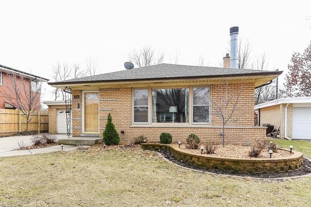 4509 W 99th Pl., Oak Lawn, IL 60453